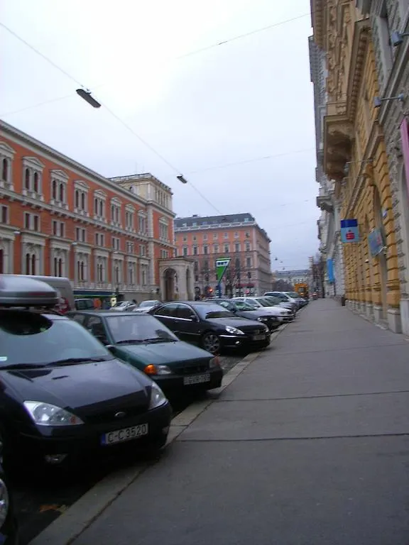 Exclusive B&B In The City Centre Of Wien